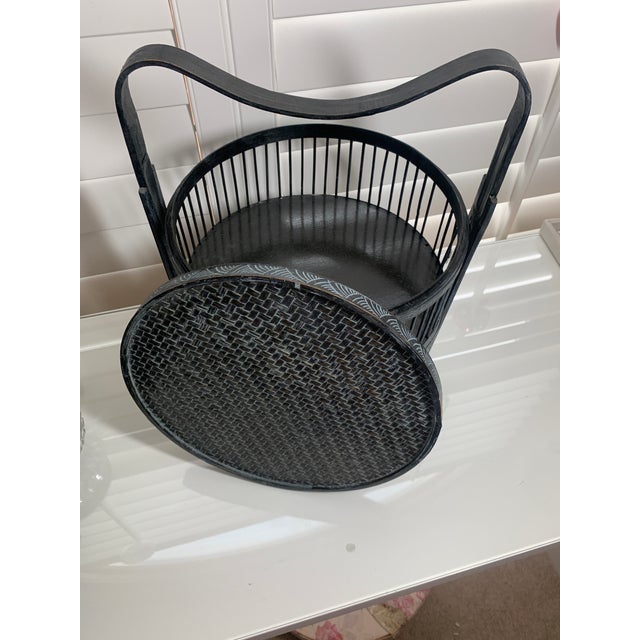 Antique Chinese Wedding Basket, Bamboo & Lacquer, Sculptural Swing Handle For Sale - Image 10 of 11