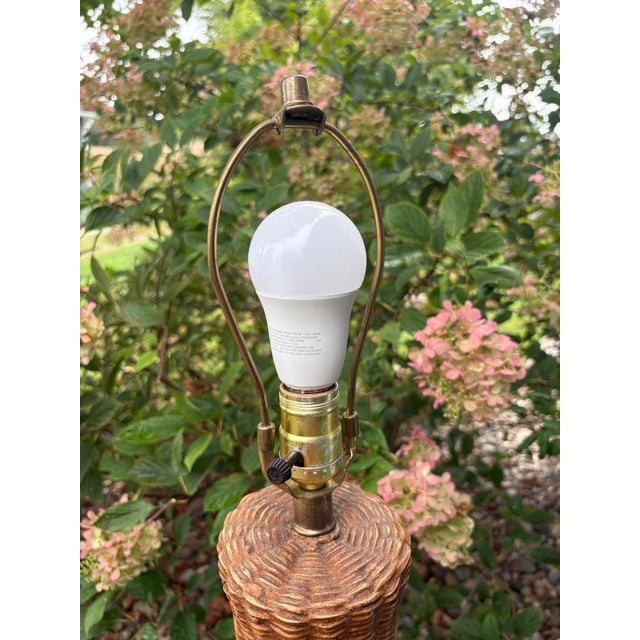 English Vintage Prestige Basket Weave Sculptural Table Lamp For Sale - Image 3 of 7