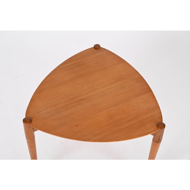 Mid-Century Triangular Coffee Table by Fratelli Reguitti, 1960s For Sale - Image 3 of 16