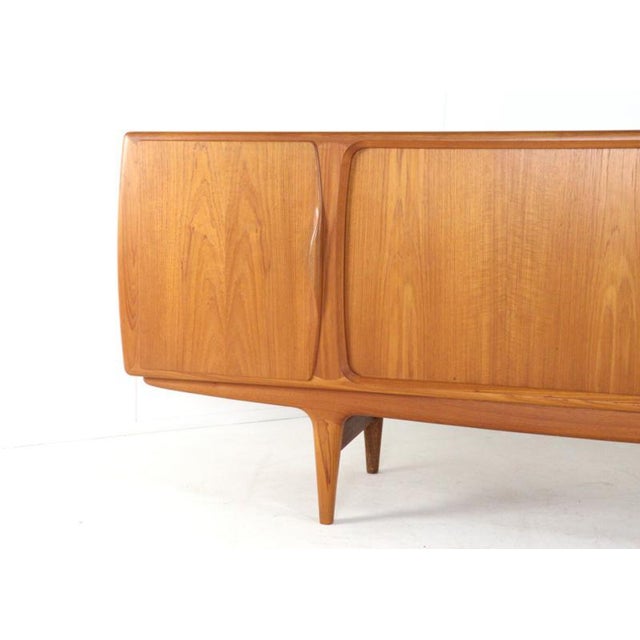 Brown Model 19 Sideboard by Johannes Andersen for Uldum For Sale - Image 8 of 16