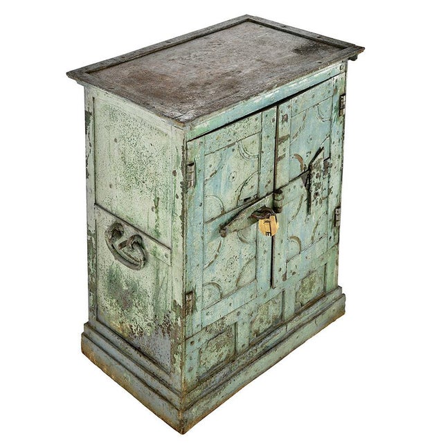 Indian Safe in Patinated Metal For Sale - Image 3 of 12