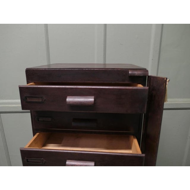 Wellington Filing Cabinet, 1930 For Sale - Image 4 of 8