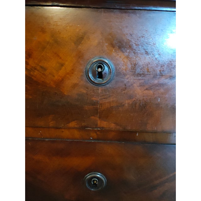 Antique Late 19th Century Victorian Dresser Featuring a Carved Mirror and Original Marble Top. For Sale - Image 12 of 14