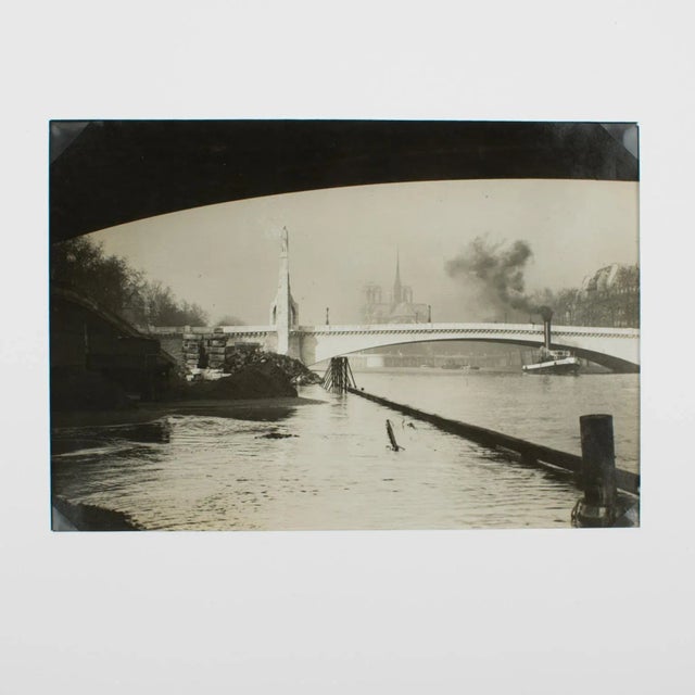 A unique original silver gelatin black and white photography by Agence Meurisse, Paris circa 1930, the flood of the Seine...