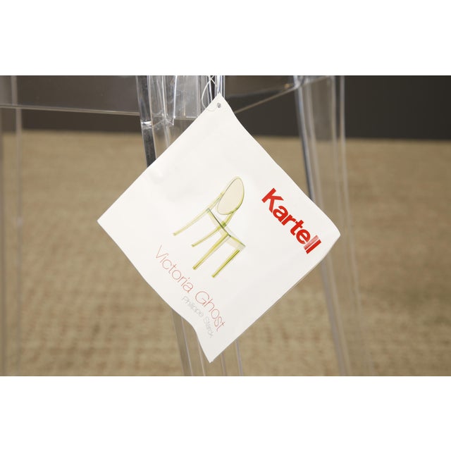 Kartell Victoria Ghost Chairs Clear Philippe Starck Acrylic Dining Chairs - Set of 5 (New Old Stock) For Sale - Image 16 of 16