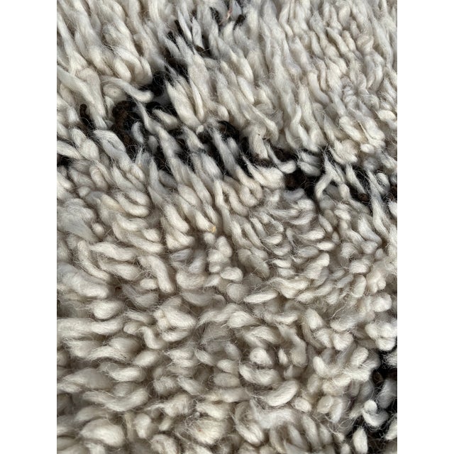 Berber Moroccan Beni Ouarain Wool Runner For Sale - Image 4 of 9