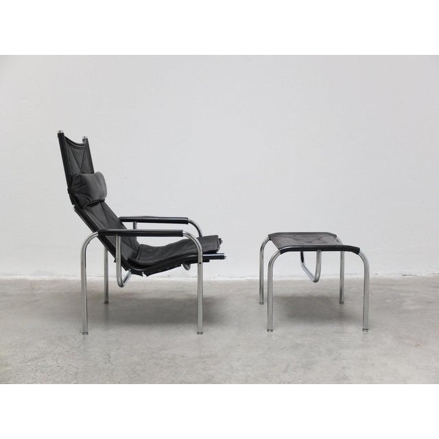 Funky model ‘HE1106’ lounge chair designed by Swiss architect Hans Eichenberger for Strässle in 1978. The chair has a...