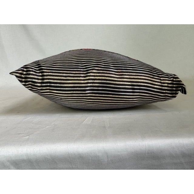 Late 20th Century Late 20th Century Silver and Black Pillow Cover With Pillow Insert- Jordan For Sale - Image 5 of 7
