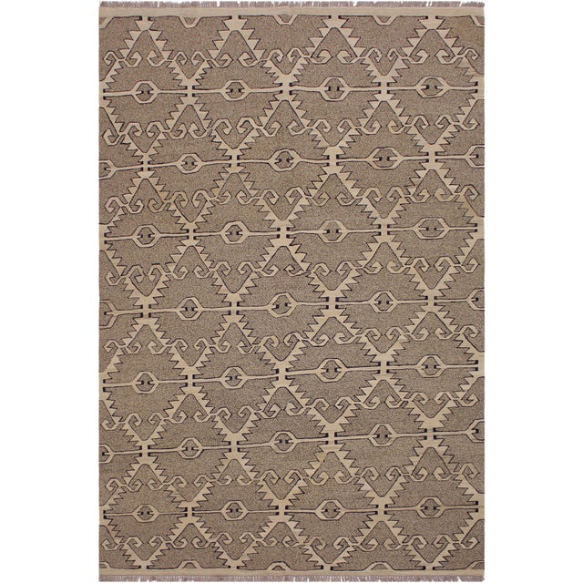 Gray Navajo Style Kilim Hand-Woven Wool Rug -5′11″ × 7′10″ For Sale - Image 8 of 8