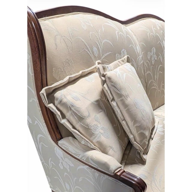 Vintage Southern Furniture Co. Louis XV Style Camelback Loveseat With Exposed Wood Frame For Sale In Atlanta - Image 6 of 9