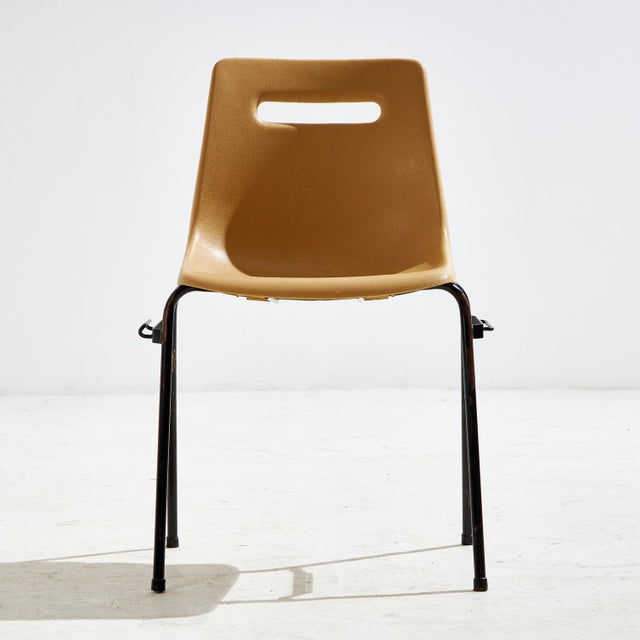 Stackable Plastic Chair by Grosfillex, 1960s For Sale - Image 15 of 18