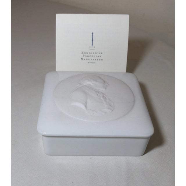 Vintage KPM German Porcelain Jewelry Cameo Dresser Box Johann Sebastian Müller For Sale In New York - Image 6 of 8