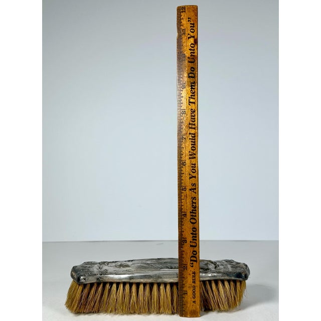 Brown Art Nouveau Silverplated Clothes Brush: Priest of Pallas Kansas City 1909 For Sale - Image 8 of 10
