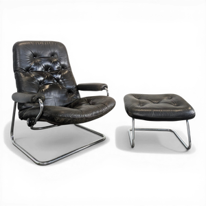 Set of Lounge Chair and Ottoman in Leather from Stressless, 1970s