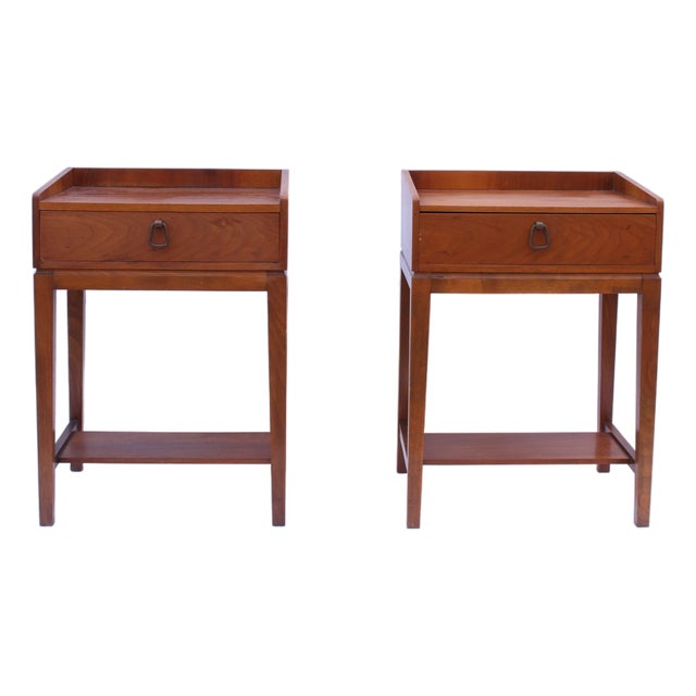 Vintage Bedside Tables in Walnut and Beech, 1950s, Set of 2 For Sale