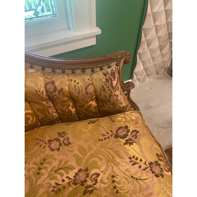 Early 20th Century Victorian Homer Bros Loveseat For Sale - Image 10 of 11