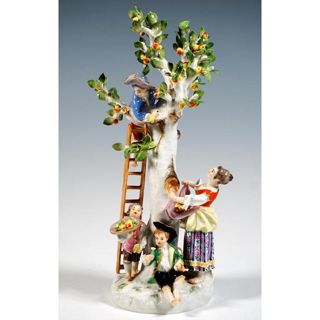 Rococo Style Gardener Group by Kaendler for Meissen, 1900s For Sale - Image 6 of 10