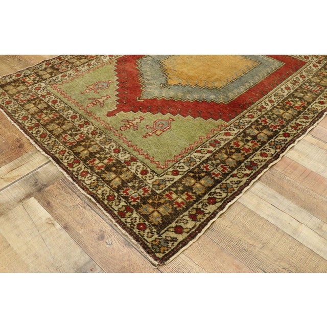 Vintage Turkish Oushak Prayer Rug, 03'11 X 04'10 For Sale In Dallas - Image 6 of 9