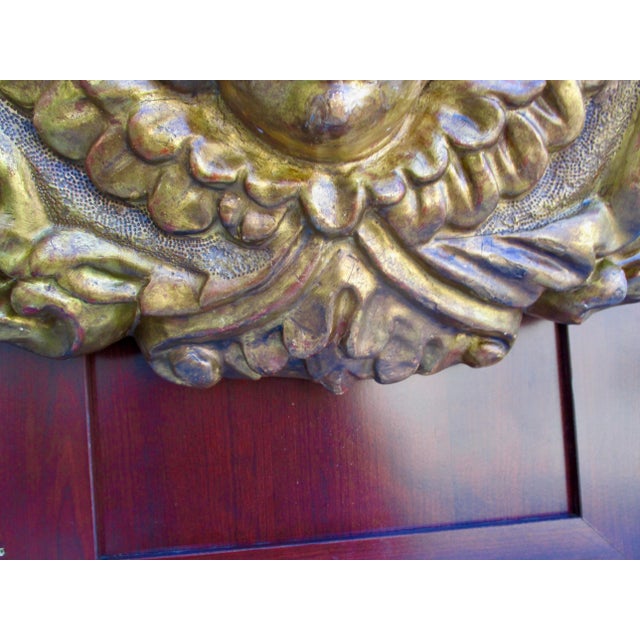 Italian Gilt Carved Wood Wall Console Early 20th For Sale In New York - Image 6 of 11