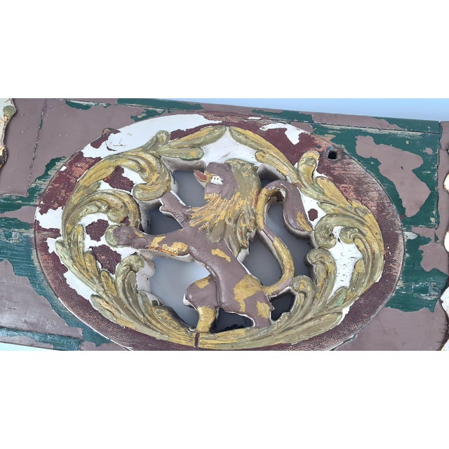 Antique Wooden Pediment with Lion, 1700s For Sale - Image 14 of 16