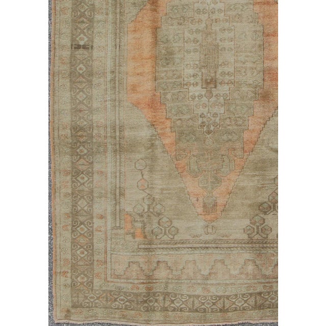 Tribal Vintage Oushak Rug With Taupe, Light Coral Medallion 6' X9'9" For Sale - Image 3 of 8