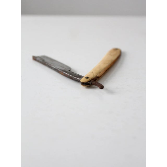 Antique 22 Martin Straight Razor With Box For Sale - Image 4 of 8