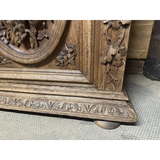 French Carved Oak Hunting Cupboard, 1860 For Sale - Image 18 of 18