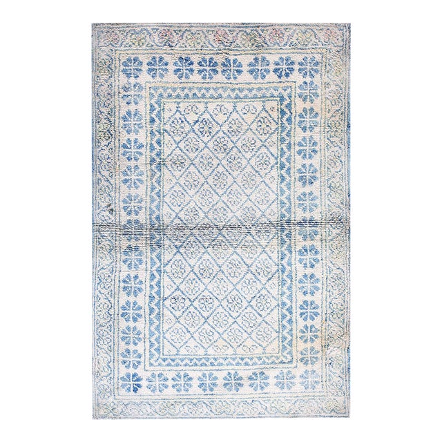 1920s White Blue Geometric Antique Agra Cotton Rug 3'6" X 5'9" Handknotted Wool Carpet For Sale