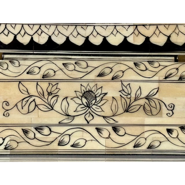 20th Century Vizagapatam Dresser Box From India For Sale - Image 10 of 13