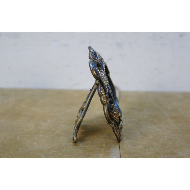 Late 20th Century Jay Strongwater Carmela Round Paisley Swarovski Crystal Picture Photo Frame For Sale - Image 4 of 12