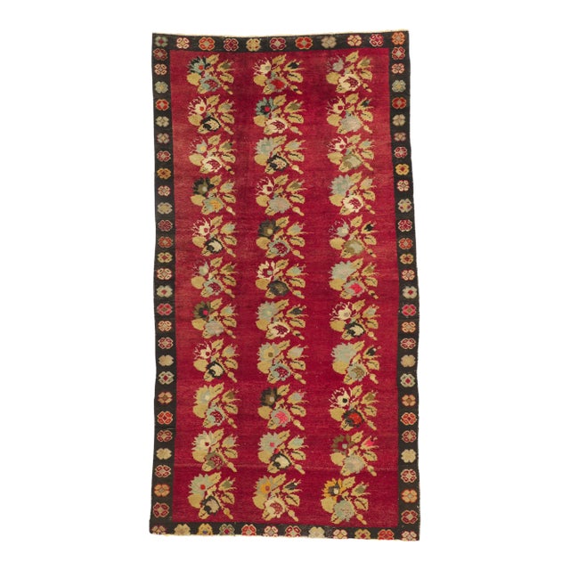 Vintage Turkish Oushak Rug - 04'10 X 09'01 For Sale