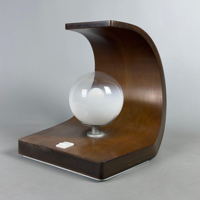 Orb Table Lamp in Curved Wood by Ignoto for Artigianato Italiano, 1960s For Sale - Image 4 of 11
