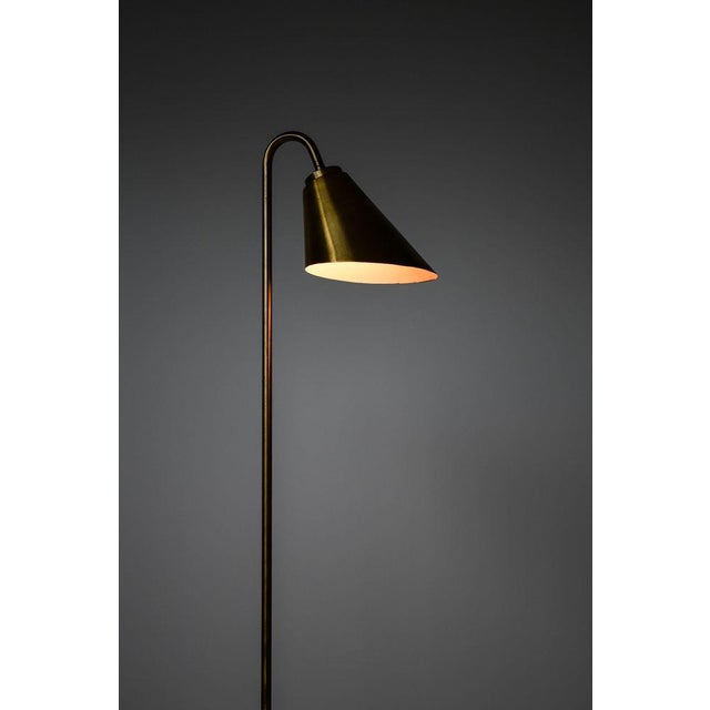 Floor Lamp in Brass attributed to Frits Schlegel and Vilhelm Lauritzen, 1940s For Sale - Image 4 of 9