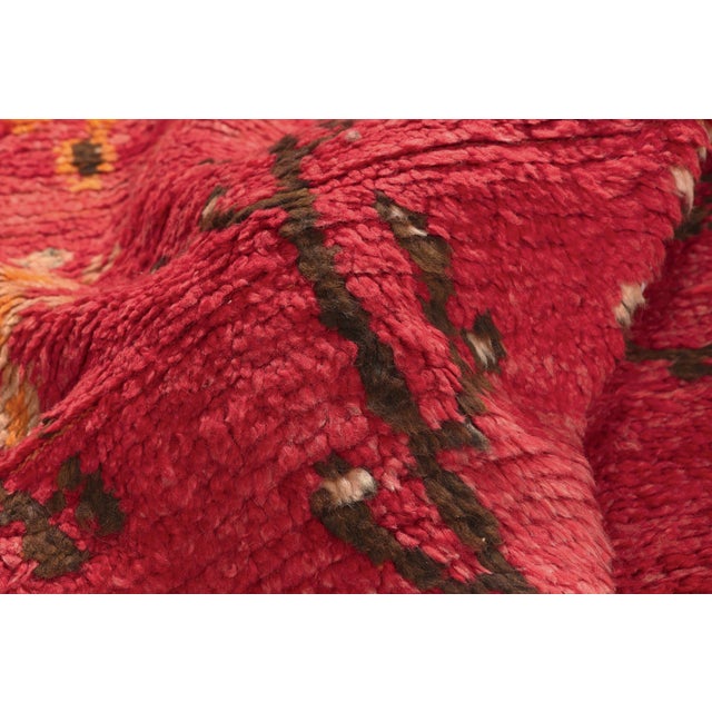 Vintage Boujad Moroccan Rug, 04'05 X 06'09 For Sale In Dallas - Image 6 of 10