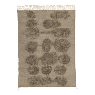 Hand-Knotted Wool Rug in Desert Taupe by Azele Studio For Sale