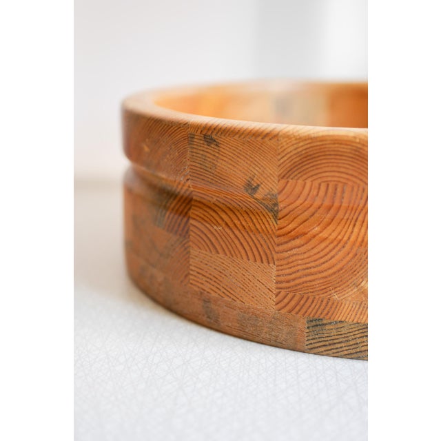 Wood Large Mid-Century Scandinavian Handmade Wooden Bowl from Smålandsslöjd, Sweden, 1975 For Sale - Image 7 of 12