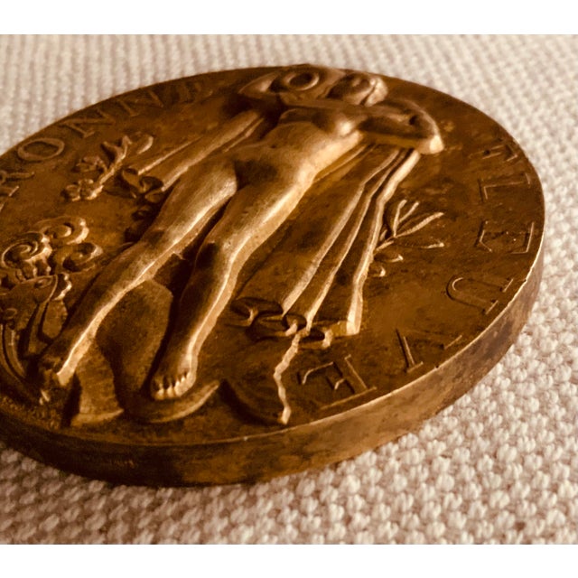 Art Deco French Bronze Canoeing Medal Paperweight by Marcel Renard, C. 1930 For Sale - Image 3 of 11