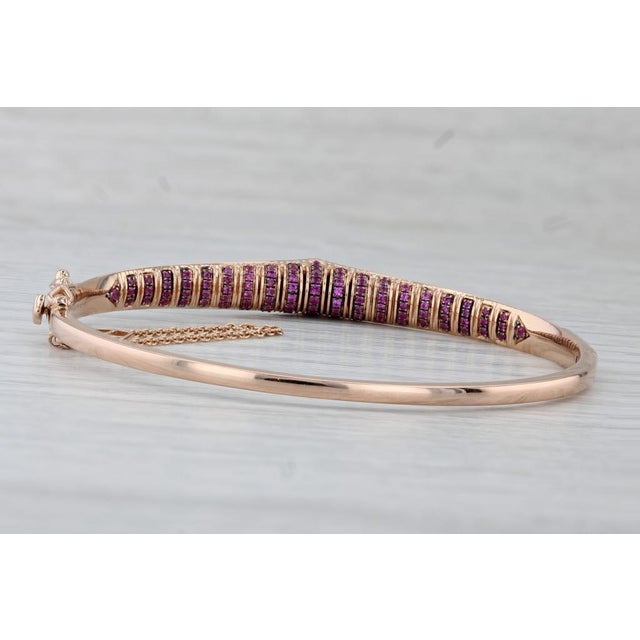 2010s Whispers 1.63ctw Ruby Diamond Contoured Bangle Bracelet 18k Rose Gold 6.25" For Sale - Image 5 of 7