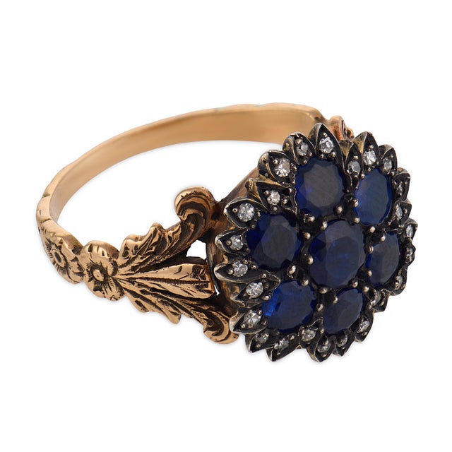Late 19th Century Victorian Sapphire Diamond 10k Yellow Gold and Silver Cluster Ring, Size 8.25 For Sale - Image 4 of 6