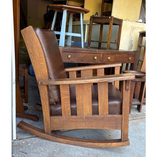 1910s 1910s Mission Oak Stickley Brothers Rocking Chair W/ Leather Upholstery For Sale - Image 5 of 8