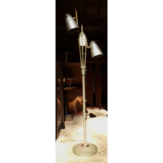 Avocado Vintage Mid Century Modern Avocado Cone Bullet Light Metal Floor Lamp Industrial For Sale - Image 8 of 12