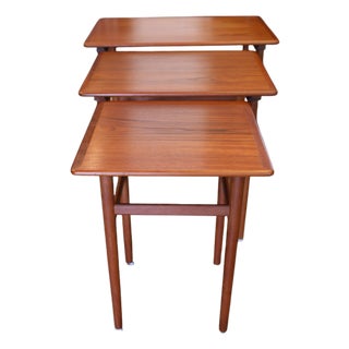 Vintage Danish Nesting Tables, 1960s, Set of 3 For Sale