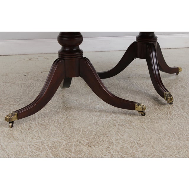 Henredon Banded Mahogany Dining Room Table For Sale - Image 10 of 17