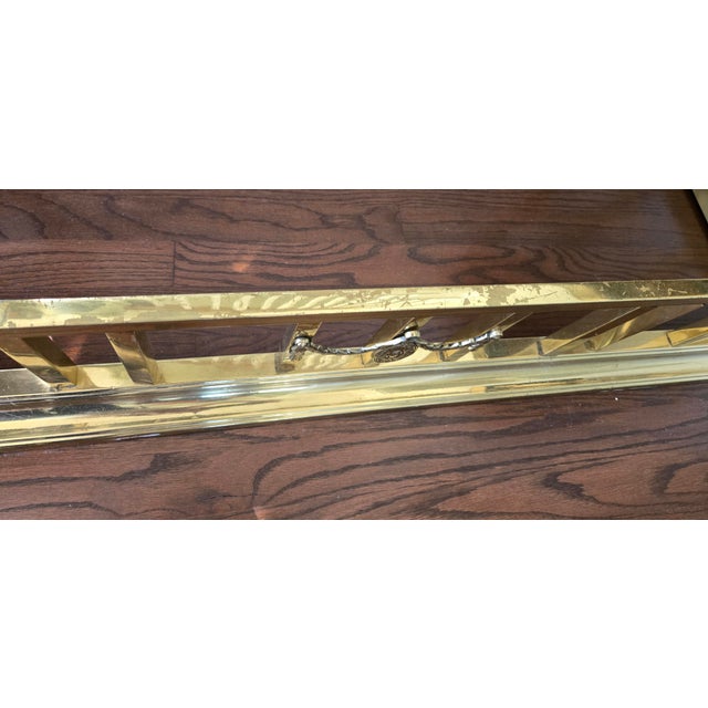 Victorian 19th Century Brass Fireplace Club Fender With Leather Upholstered Seats For Sale - Image 3 of 8