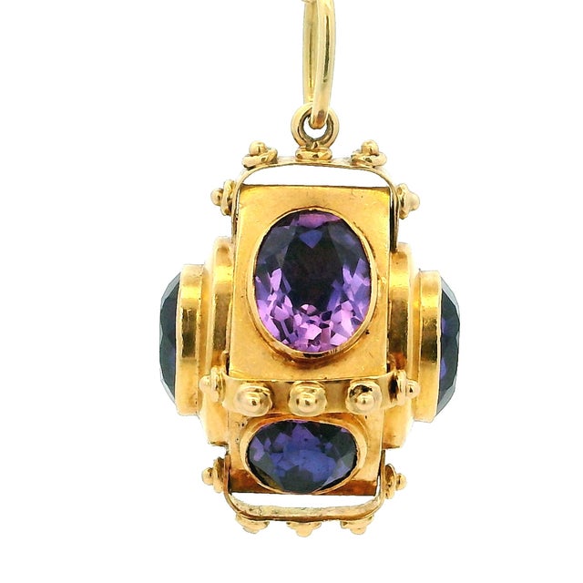 Vintage 18k Gold Rotating Amethyst Cube Charm Pendant For Sale In Miami - Image 6 of 11