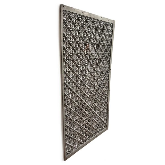 Beautiful vintage large cast iron screen / panel with striking intricate Moorish floral pattern. Rich aged patina.