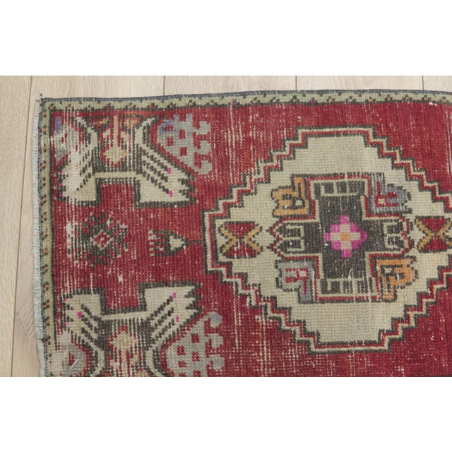 Textile 1970s Turkish Vintage Medallion Design Red Oushak Rug For Sale - Image 7 of 10