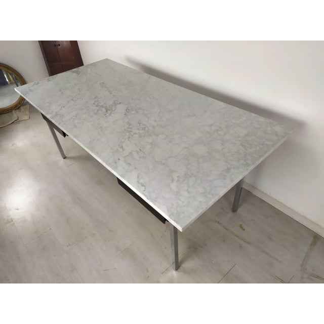 Marble Desk attributed to Florence Knoll Bassett for Knoll Inc. / Knoll International For Sale - Image 14 of 18