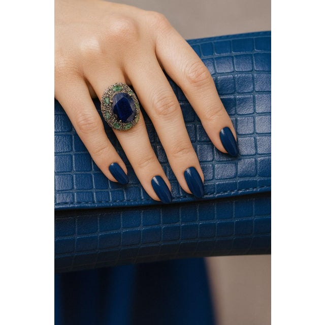 Bochic “Orient” Vintage Sapphire & Emerald Ring Set In 18K Gold & Silver For Sale - Image 9 of 11