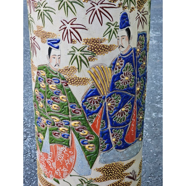 Mid 19th Century Meiji Satsuma Cylindrical Umbrella Stand Vase With Enamel Samurai Decoration For Sale - Image 13 of 16